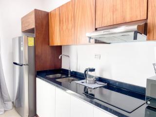 Beautiful apartment 3 blocks from the beach - 2