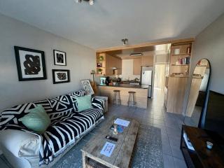 Hout Bay Haven - close to beach and shops - 0