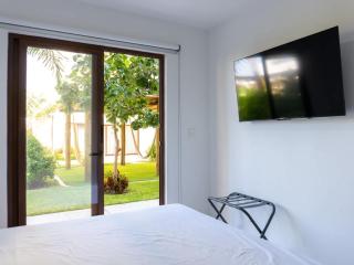 Beautiful apartment 1 block from the sea - 6