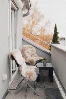 Modernes Penthouse mit Panorama im Herzen von Villingen - 1