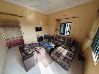 Appartement F2 à Tankpe -  - 0