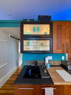 Townhouse in Portsmouth Downtown Historic District - 5