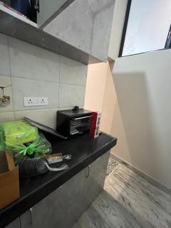 Cozy 1BHK Home In Malviya Nagar - 6