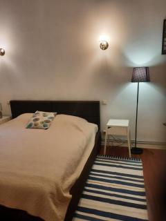 Stylish 2BR in Old Town Gem - 4