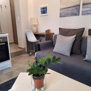 Domus City Apartment with wonderful balcony - 3