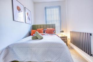 Central 2 beds APT with FREE parking, Sleeps 6 - 2