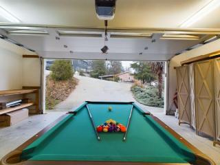 Yosemite Terrace View Retreat - 8