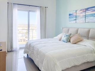 Apartment for 8 behind el malecon with a pool - 2