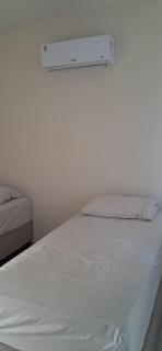 Casa de Praia Nova, 3 quartos, 1 Suíte, com quintal privativo, em condomínio, muito bem Localizado - 5