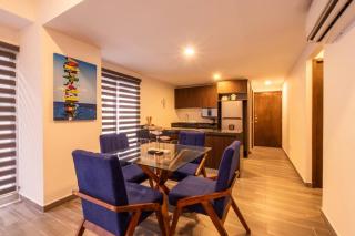 Amplio departamento con alberca - 2