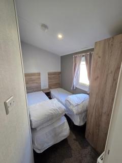 8 Berth Caravan Haven Marton Mere - 2