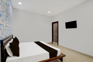 Hotel O Star city guest House - 1