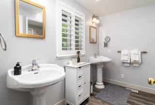 Serenity Pines 1hr to Yosemite w BBQ and Game Room - 2