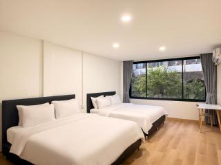 Serenova Hotel Siam Paragon, Bangkok - 7