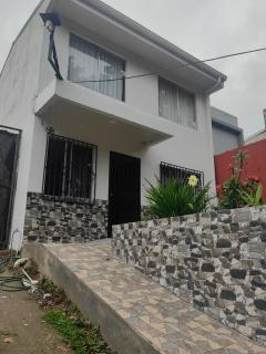 Nena`s Cozy Home - 2