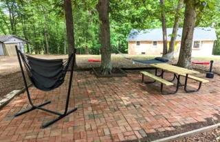 The Divine Cottage! Woodsy Hideaway! - 1