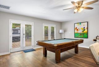 The Divine Cottage! Woodsy Hideaway! - 9