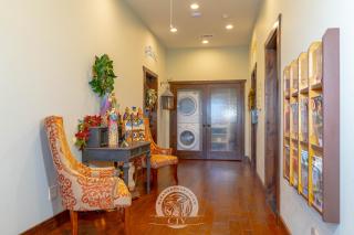 German Escape Balcony Patio in Downtown Muenster - 5