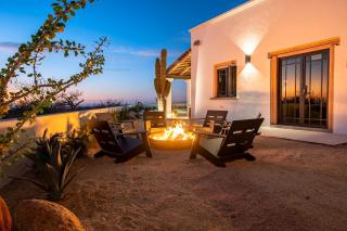 Boutique Villa Featured on Emmy-Award Winning StayCation - 7
