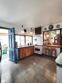 Bright & Spacious Valpo Home - 6