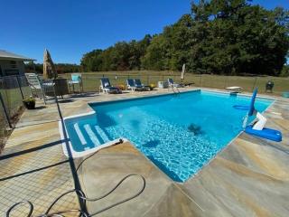 Fox Meadows Farm Retreat Pool, Ponds & Trail - 9