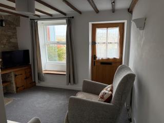 Wren Cottage - Cosy 2 bed Grade ll listed cottage - 7