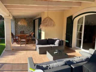 Casa Pinsa - Großzügiges mediterran-stilvolles Ferienhaus mit eigenem Pool in Puig de Ros - 3