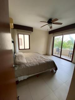 Departamento frente al mar con alberca - 1