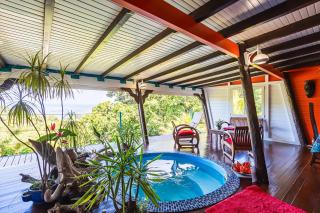 Villa douillette à Deshaies – Vue sur la mer et la montagne - 96 m² - 1