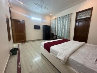 Hotel Warm Welcome Inn 51 - 1