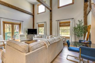 Fish, Hike and Ski Spacious Family Escape in Eden - 8