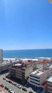 Apto con vista al mar, ubicación inmejorable - 7