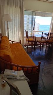 Apto con vista al mar, ubicación inmejorable - 3