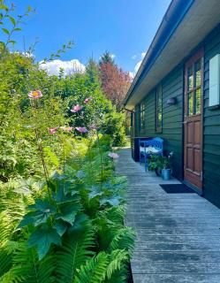 Modern Holiday Home In Peaceful Surroundings - 7