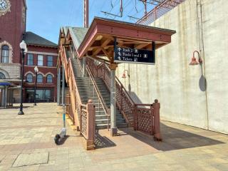 Luxury Stay Near NYC | Full Access to Amenities - 4