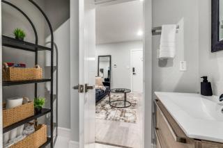 Free Gated Parking | Apartment in Old East Dallas - 8