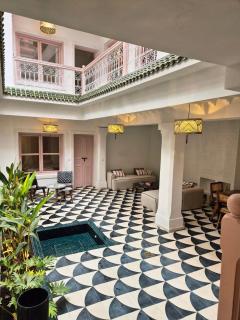 Riad Beltza - "Sourour" Privé avec Piscine et Services - 0