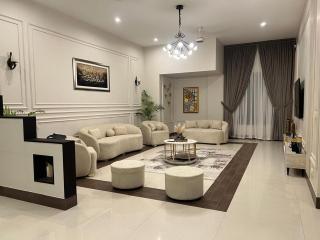 Holiday One Hotel & Suites - 7