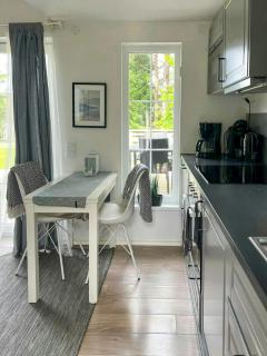 Mini House With Sandy Beach And Sauna - 4