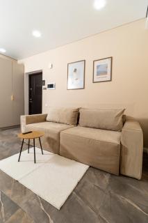 Brand New Flat Near Cafes and Shops I Full Ameneties - 3