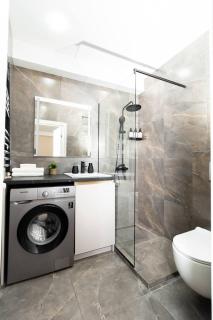 Brand New Flat Near Cafes and Shops I Full Ameneties - 7