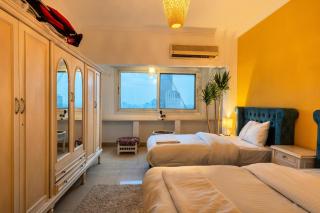 18th floor Nile View with Jacuzzi in Zamalek - 8