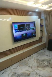 Omoba Luxe Apartment - 7