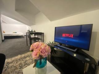 Studio Kitchenette Apartment - PLAB RECOMMENDED - 8