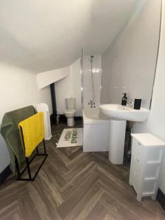 Studio Kitchenette Apartment - PLAB RECOMMENDED - 3