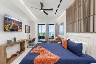 Encantame Soleil studio lock off sleeps 4 - 0