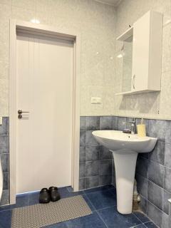 Mtatsminda Liberty Sq Cozy 3BR Apartment Free Wine & Coffee 3F - 4