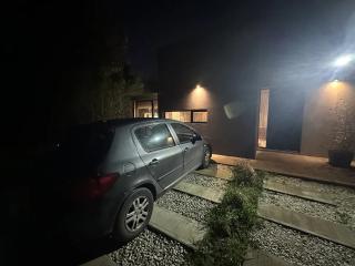 Casa A Estrenar Para 2 Personas - Diseño Moderno - Bosque Peralta Ramos - Mar Del Plata - 1