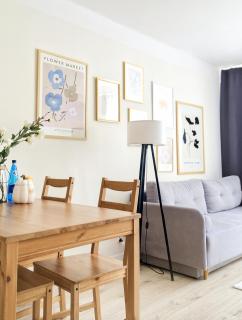 White Apartment Grzybowska - 5