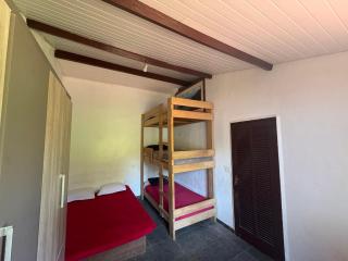 family surf house - 4